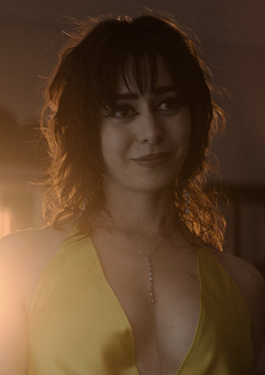 TheBatmanSagaNW's tweet photo. Happy 41st Birthday to Cristin Milioti 🎂 https://t.co/89Nd51zRiG