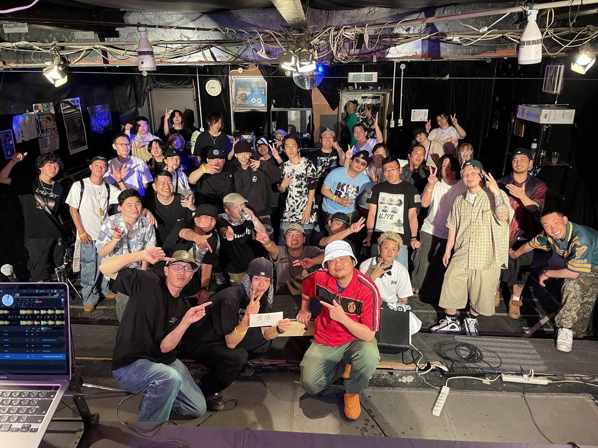 zyuhachi1016's tweet photo. 改めましてLYC,陸門戦ありがとうございました。
新イベントのLYC、無事成功という形で終われて一安心。何より楽しかった！
陸門戦でのバトルは不甲斐なさすぎました！戦ってくれた甘栗さんありがとうございます🙏
リンリンさん、keitaさん優勝おめでとうごさいます!!
そしてフラフラさんお疲れ様!! https://t.co/ZMgk8eCPBl