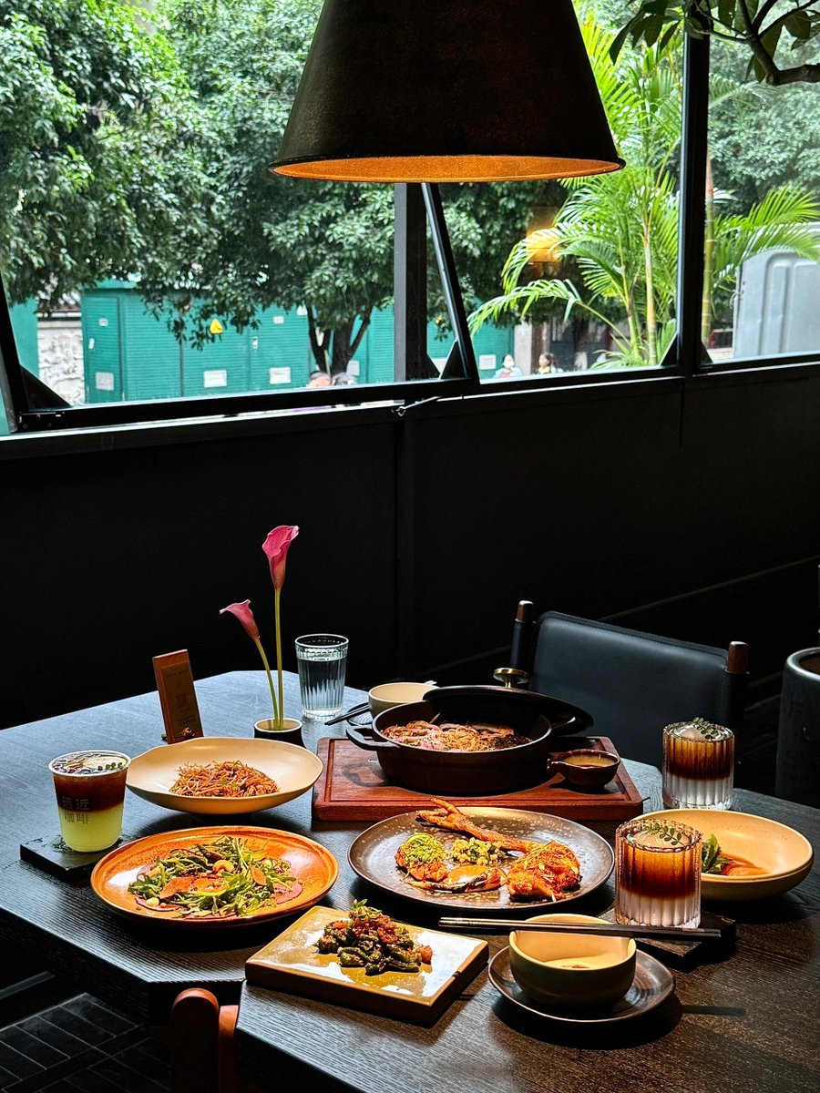 greenholt55343's tweet photo. Start the weekend with a warm avocado toast topped with a sprinkle of chili flakes and a side of black coffee—simple, cozy, and totally satisfying! https://t.co/IhtZypzXIh