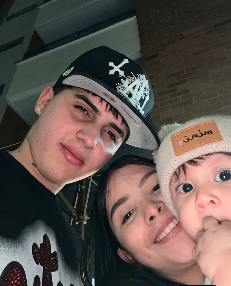 1913joyass's tweet photo. el único amor de 3 que quiero🤍. https://t.co/T4hXO6HDl4