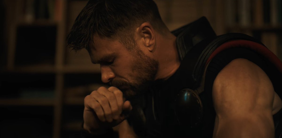 mspyaps's tweet photo. Yk it’s cooked when Thor hits this pose 😭✌️🥀 https://t.co/dvAITu1pnm
