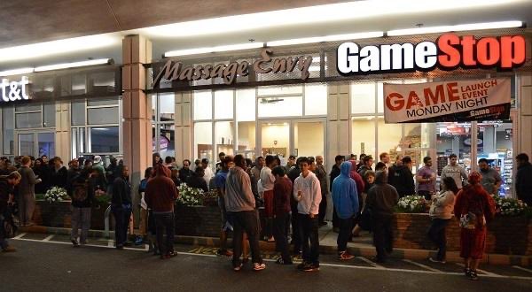 valentinesxdoom's tweet photo. midnight launch event for Norbit on PS2 (2007) https://t.co/FBKCkFGzFl