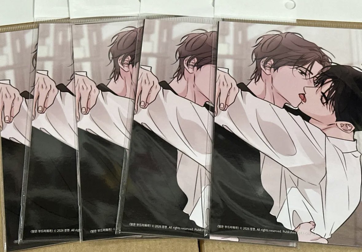 dpshr9393's tweet photo. 레봄 살롱 드 르봉 salon de lebom 양도 sell

인화사진 필름 장당 양도

장당 3000
+반택 2000
+일택 4000

주평 월구 간계서 가간계 밤부

https://t.co/tPIeOR62vh

주의평화 주평 masterpeace 포토카드 아크릴스탠드 특전 마그넷 뱃지 인화사진 필름 데코팩 컬포 https://t.co/Xh45hJCPJp