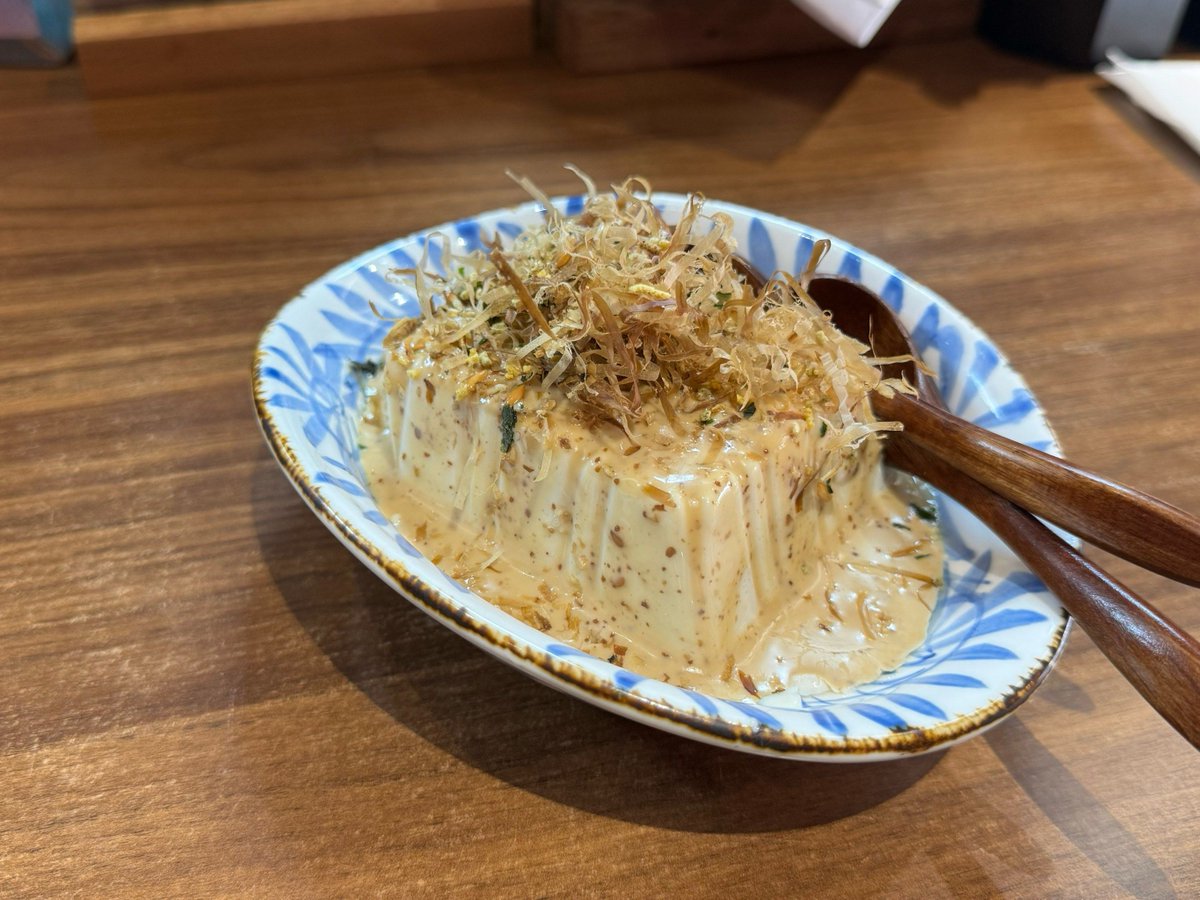 aDestiny_99's tweet photo. Late-night ramen steam curling up under warm lamp glow—only here, your empty bowl fills up with more than noodles. https://t.co/VaghcIqXrT