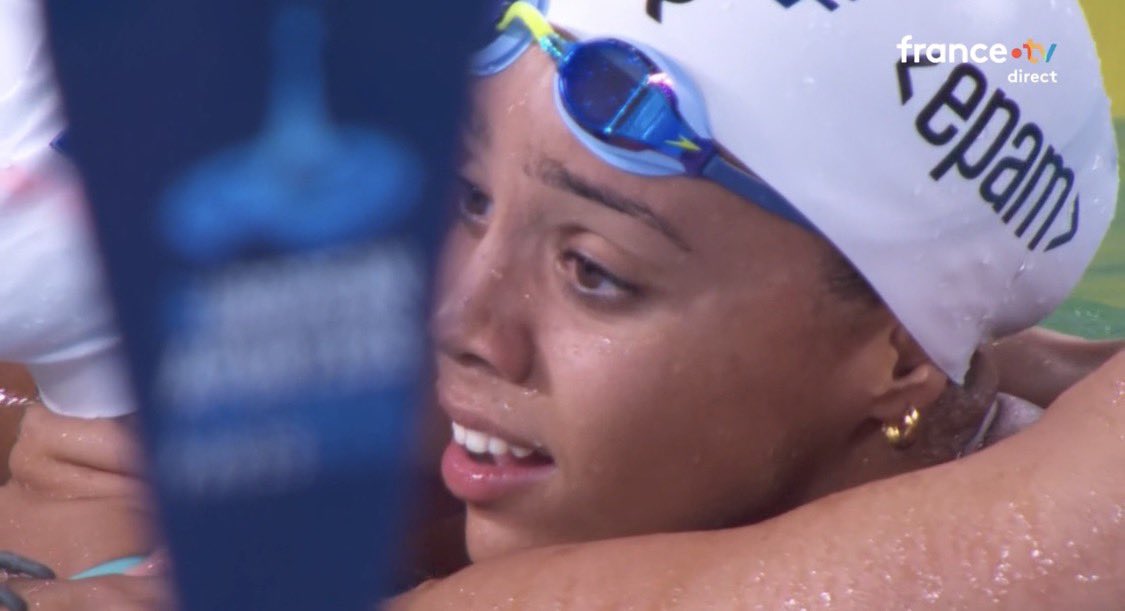 NelsonCarterJr's tweet photo. #Paris2026 - 🏊‍♀️ 100M DOS 

🥇Mary-Ambre Moluh 🇫🇷 57.94 ER 
🥈Marrit Steenbergen 🇳🇱 58.46
🥉Pauline Mahieu 🇫🇷 58.77 RP 
#Natation https://t.co/mGSnohJAoe
