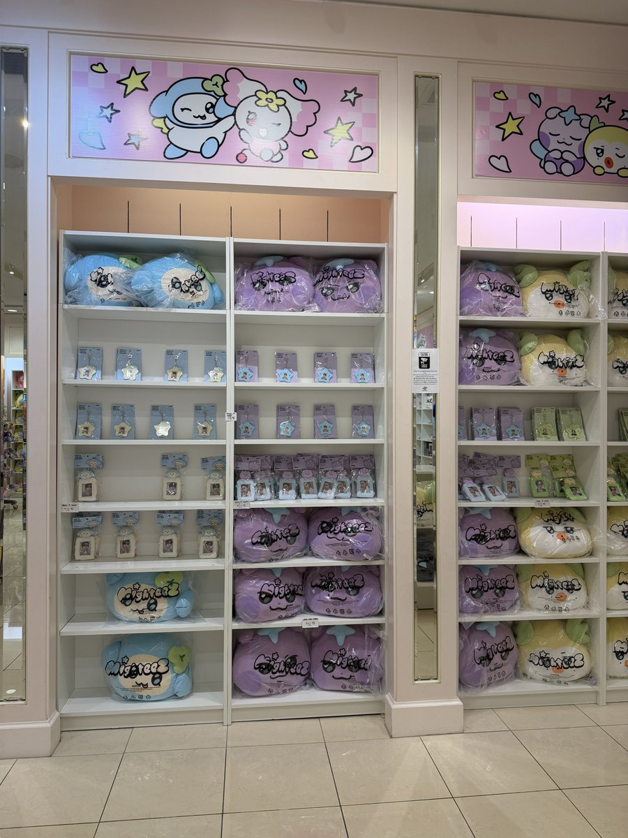 lov4evas's tweet photo. DDANGYO BEING MOSTLY SOLD OUT 😭😭😭😭 https://t.co/I94tbD7Tjt