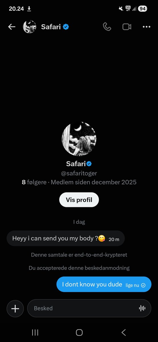 pawbitezx's tweet photo. how not to dm me https://t.co/prIbl7Of6h