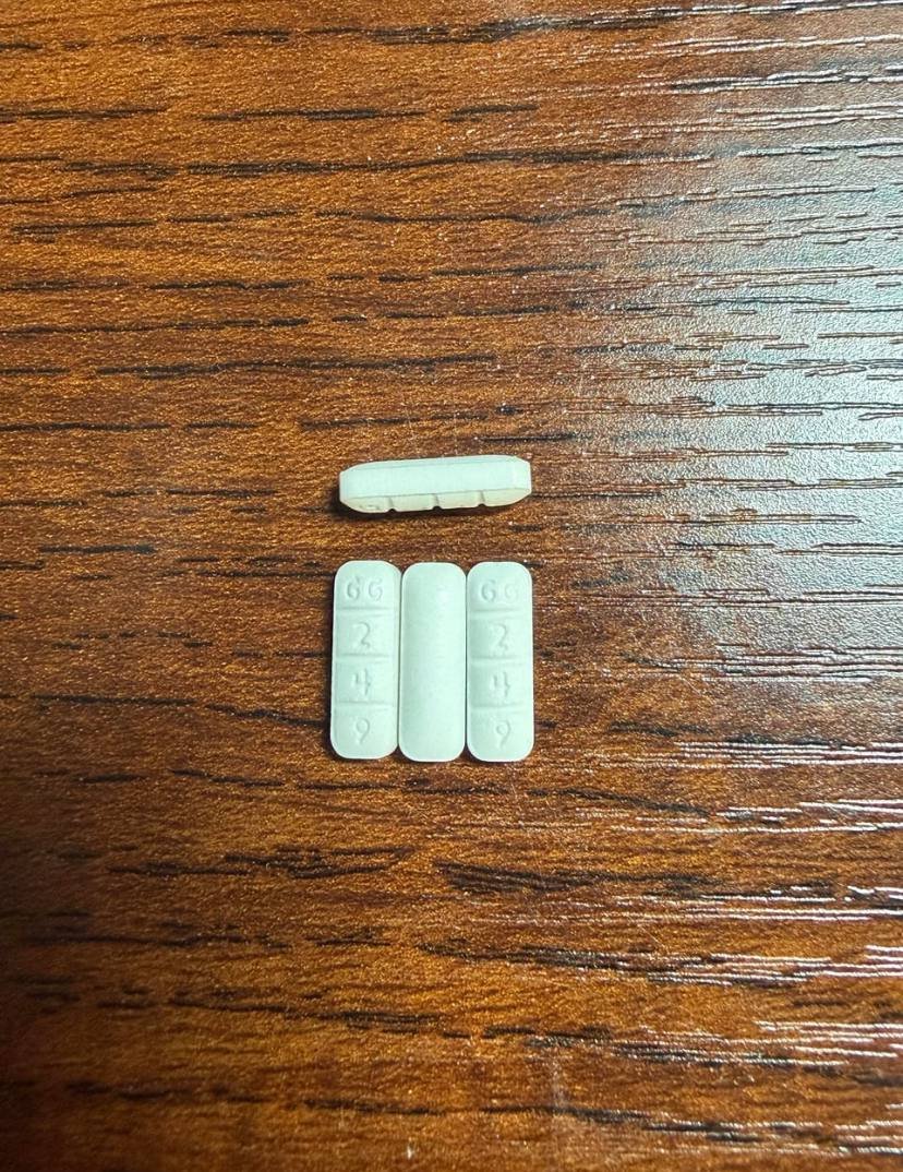 ROBERTk2lrd's tweet photo. GGs #drugtwt #Xanax #htx https://t.co/Ok3FRgzTS2