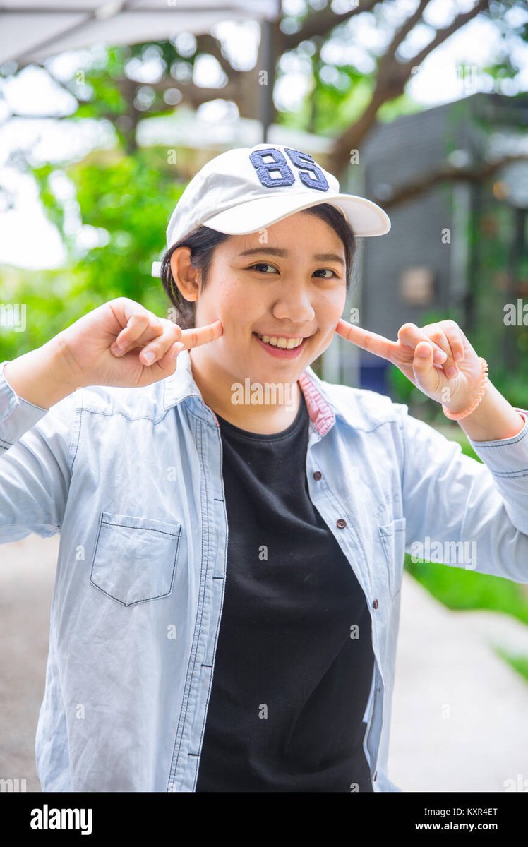 VenusMonargt's tweet photo. Harapan saya, semoga si anak bengal ini dimainkan Herdman dari awal. Timbas butuh pemain yang tidak textbook, JH butuh pemain yang egois dengan kemampuan skilnya, untuk membongkar pertahanan Singapura yang rapat. Saya pikir dia bisa jadi pemecah kebuntuan penyerangan nanti. https://t.co/Cd5P3KqWgg