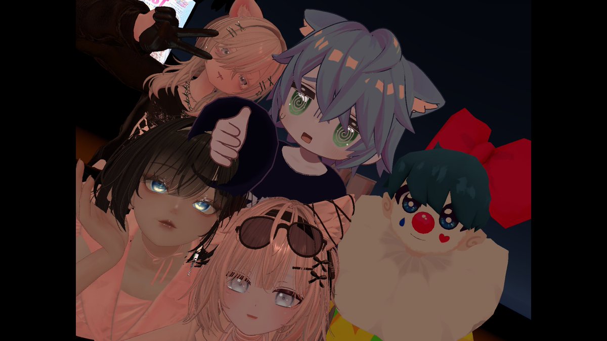 gugushiguu's tweet photo. 最近のVRC https://t.co/i6j2QevOc2