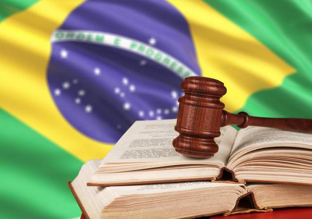 VisualNovelRN's tweet photo. 🚨Urgente🚨

Você pode ser PRESO por ler Visual Novels

Mudança recente na Lei de proteção a menores usa termos como "Fictício" e "Mediante o uso de tecnologias digitais", ou seja, nos termos da Lei várias VNs como Saya no Uta, Fate, Katawa Shoujo, Umineko e etc estão proibidas https://t.co/aVvWLGtdvL