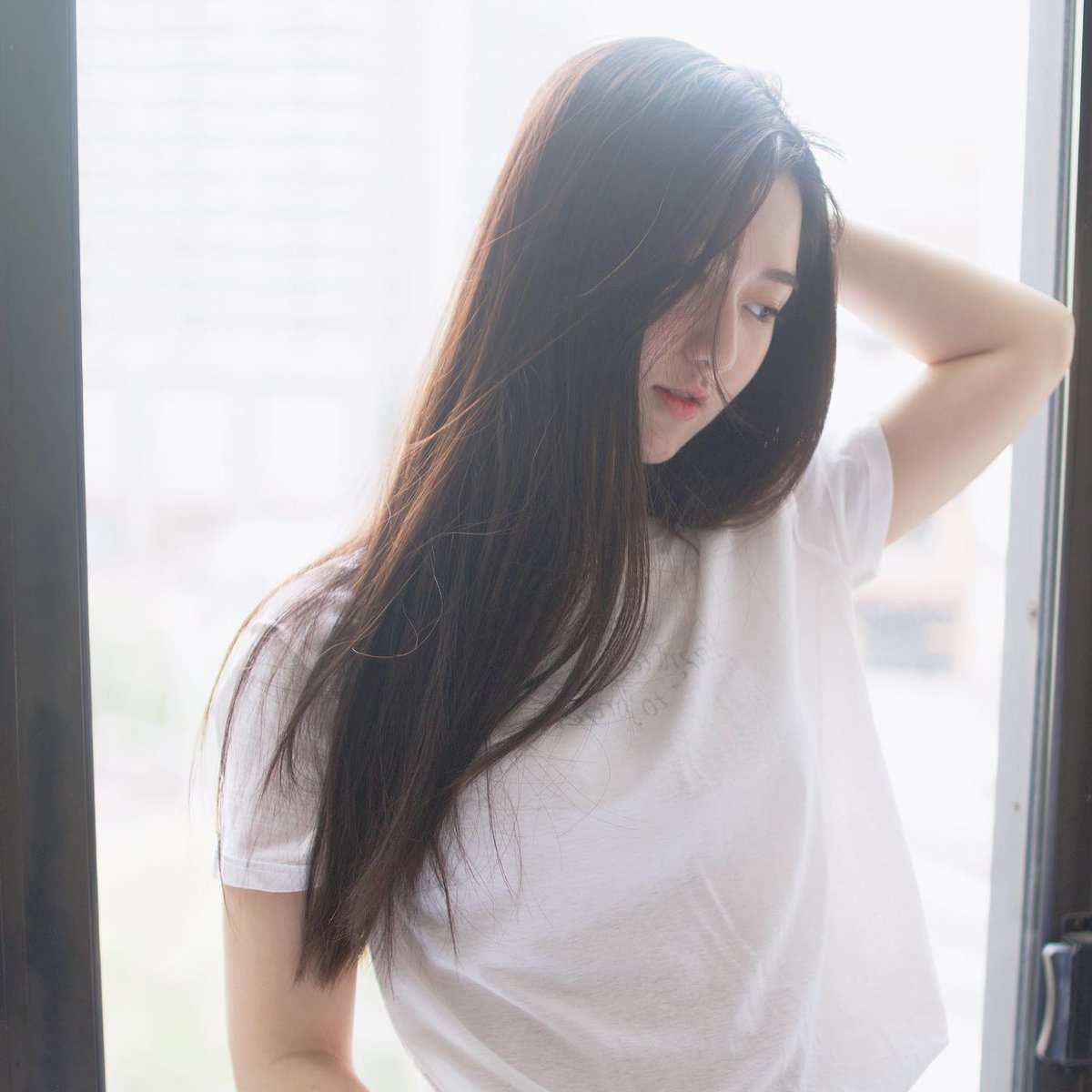 KayeBraman22f's tweet photo. Good morning! ☕ Remember, your smile can brighten someone’s day—wear it proudly. 🌸
dsoiw https://t.co/a3QbQBkGKY