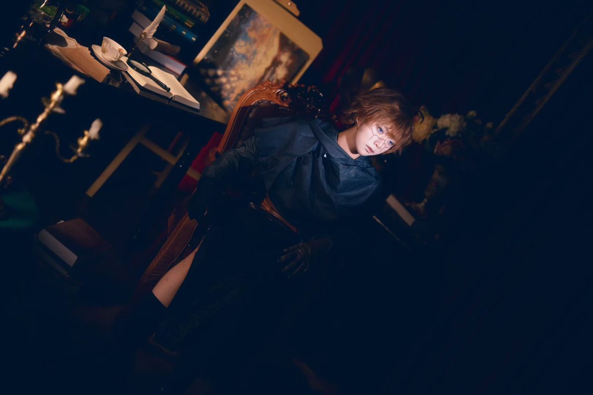 bi5foe's tweet photo. #第五人格 #cos #伊莱克拉克 把以前拍的正片发来看看吧 https://t.co/W4LO20M8ZA
