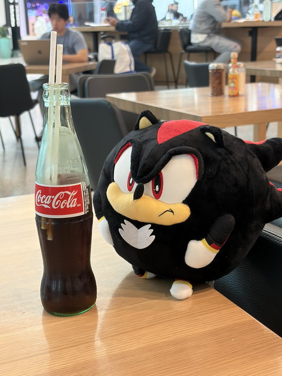 nenemyun's tweet photo. Guys my date is really cute im kinda nervous https://t.co/di3Ecv5KpX