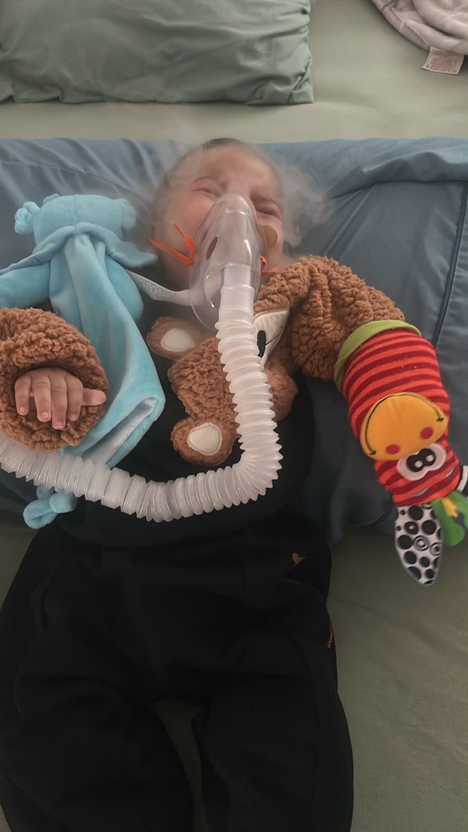 MalokaFN's tweet photo. Ajude o bebê Gabriel
O Gabriel tem apenas 6 meses e está em investigação para Atrofia Muscular Espinhal (AME). Ele tem dificuldade para mamar e ganhar peso, usa fórmula especial e precisa de fisioterapia contínua, consultas e exames.
No link explico melhor
https://t.co/1SNlvEJ0mJ https://t.co/cDgfO9Wtca