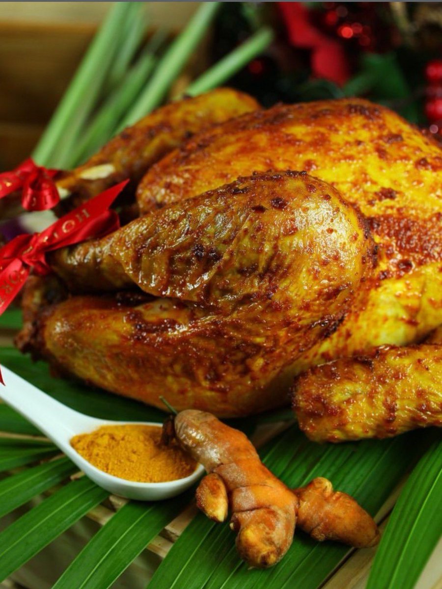 bizzebooks's tweet photo. Thanksgiving Special! Freshly roasted turkey, homemade pumpkin pie u0026 warm cider for your feast. Order now! #ThanksgivingFeast， https://t.co/sNJFHc6vQM