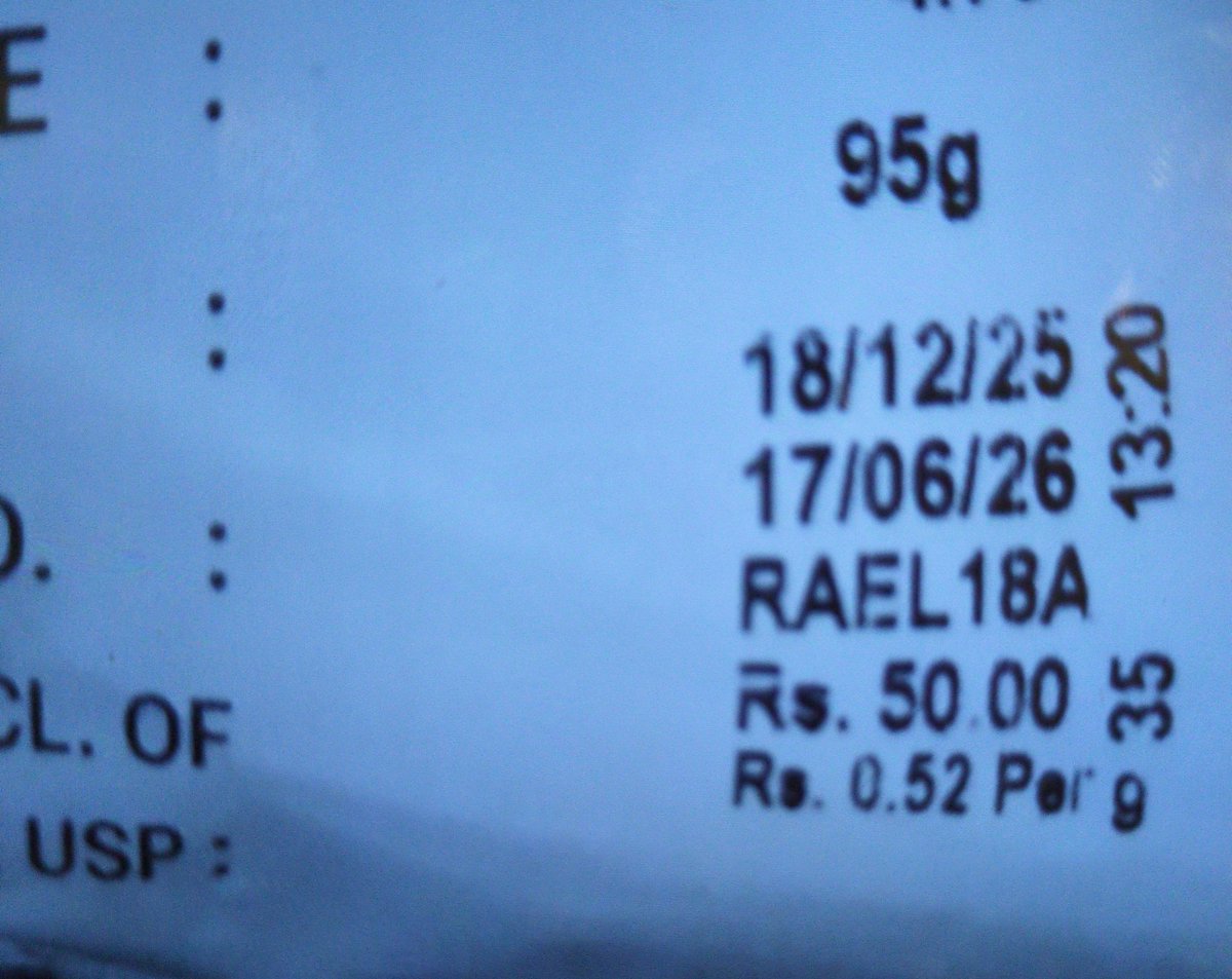 VT_Hornbill's tweet photo. Hey BB, why are you selling expired foods on your platform? Refer order #BNN2073095108-20260815 where two out of the 5 items were beyond use by date. Should the authorities raid your premises too? I'm never ordering perishable items from BB again
@bigbasket_com https://t.co/aAjMZg24C4