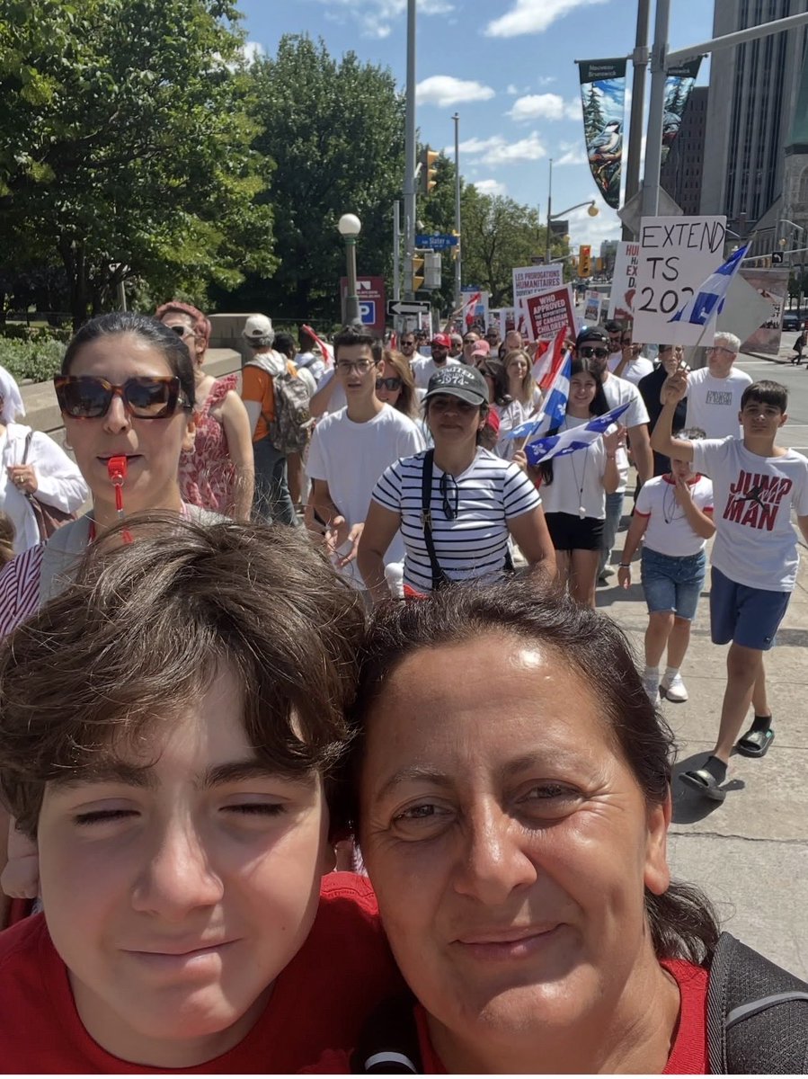 MadisonFerrn's tweet photo. It took three years just to process the horror of losing everything in an earthquake. 💔
These families worked hard,paid taxes, and rebuilt from scratch.They do not want special treatment, just extra time to finish PR applications. Join us to support!
#ExtendTS2023 #MarchToOttawa https://t.co/VnrRNJoIYZ
