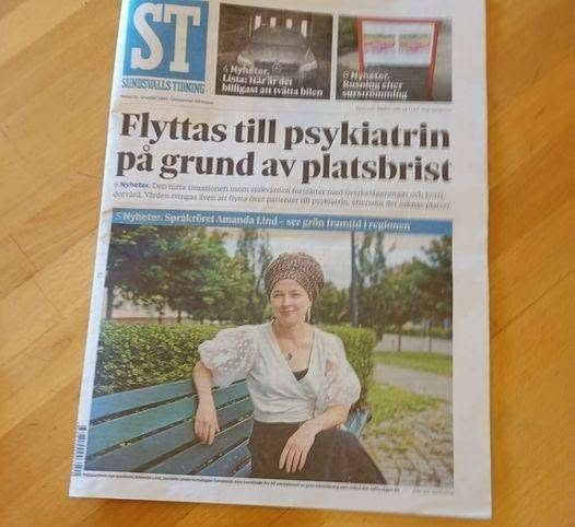 Nitton57L's tweet photo. Äntligen får hon hjälp! https://t.co/YKxHpviB6x