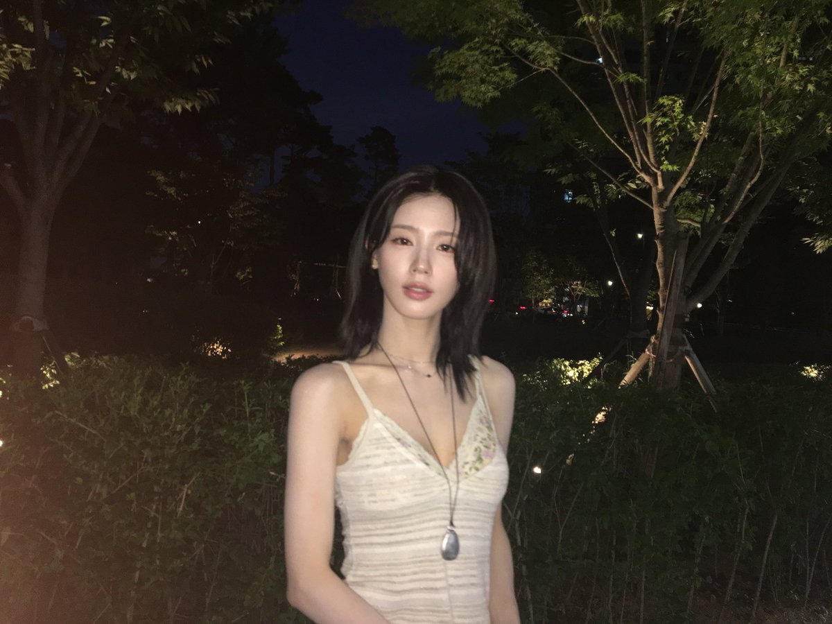 idlebbl's tweet photo. [260815] 🐰📸 https://t.co/IOYerW0v2A