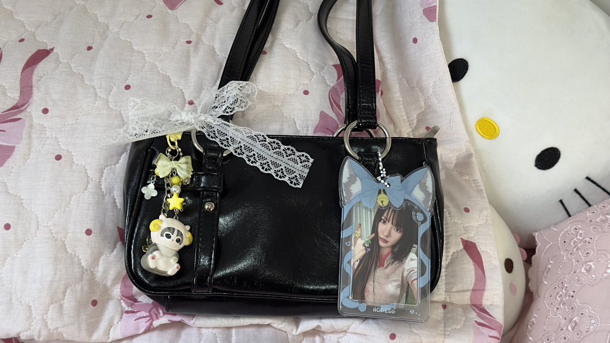 tiikipod's tweet photo. #mybag #girlthings #fashion #iconic https://t.co/CtO3jZ0v0g