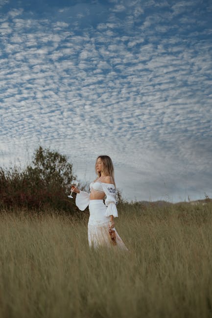 ChanceBunt2n6g's tweet photo. العشق يعيش المشاعر الجميلة لما الشوق يصنع بين ضحكاتهم. alyssa tinucci🚐 https://t.co/W7PuApd0Mh