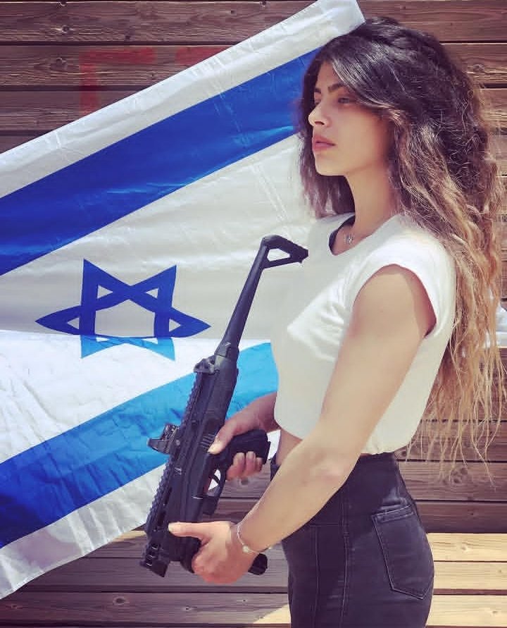 shirshirdaniel's tweet photo. Love the weapon and hate the war #StandWithJews 🇮🇱 https://t.co/AXZjSdreFr