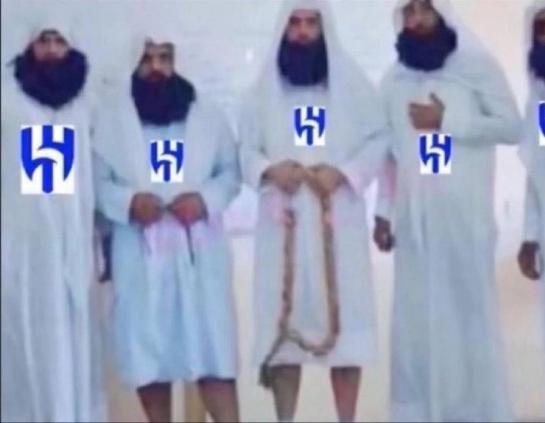 Uv6E7's tweet photo. @AlNassrFC والله يانصر مالك داعي توقف رزق كثير من الاعلام والطواقي والطحالب والفراج الكل منتظر بلنتي عشان يصيح بس علمهم ان النصر يجيب الفوز طرق ومن يبي بلنتي يروح للازرق https://t.co/B1H2THqcLD