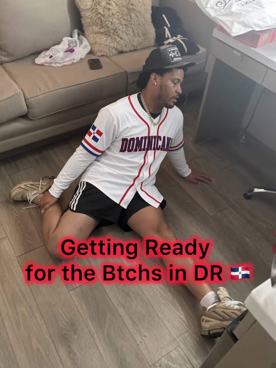dopeboyfly357's tweet photo. 😂😂 @Ganger4eva https://t.co/bPCxmgnISM