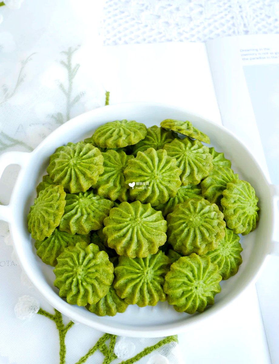 3er3erry's tweet photo. My coworker tried to impress the team by bringing homemade matcha cookies today—turns out they’re savory. Like, salted with soy sauce savory. We’re all taking “I didn’t notice” bites to be nice.， https://t.co/9nwiaVsGuj
