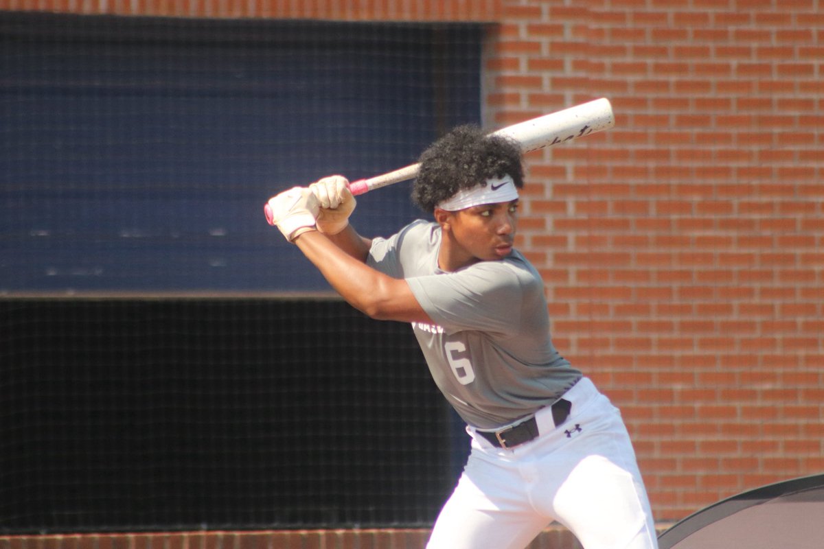 PrepBaseballNC's tweet photo. Workout flicks from Tobacco Road State Games batting practice ๐ธ๐ธ solid numbers from all six teams as we head into gameplay. Stay tuned ๐ #TRSG #PrepBaseballStateGames โพ๏ธ๐บ๐ธ๐ฃ๏ธ https://t.co/kA8MBPkOZC