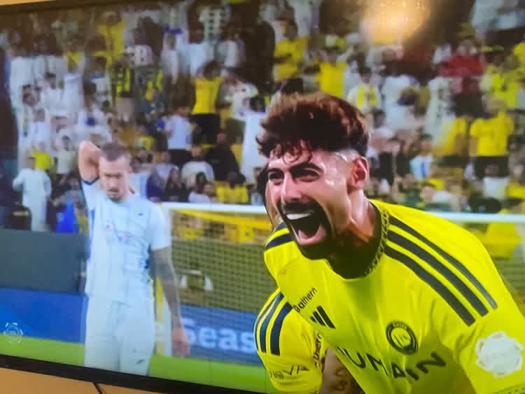 2ollen40's tweet photo. ردّة الروح بعودتك يا نصر 💛
النصر سعادتي
الف مبروووووك الفووز💛💛💛💛💛💛💛💛💛💛💃💃💃😍😍￼ https://t.co/A6qO5XPJnS