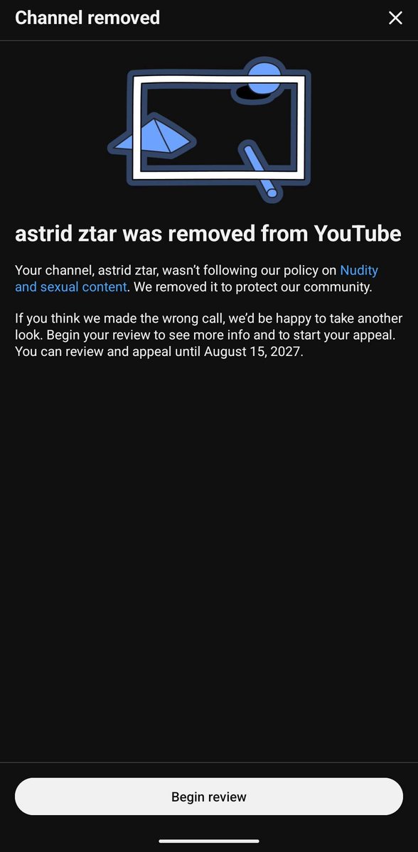 insectchristmas's tweet photo. WTF? @youtube https://t.co/MfnNeG4PJX
