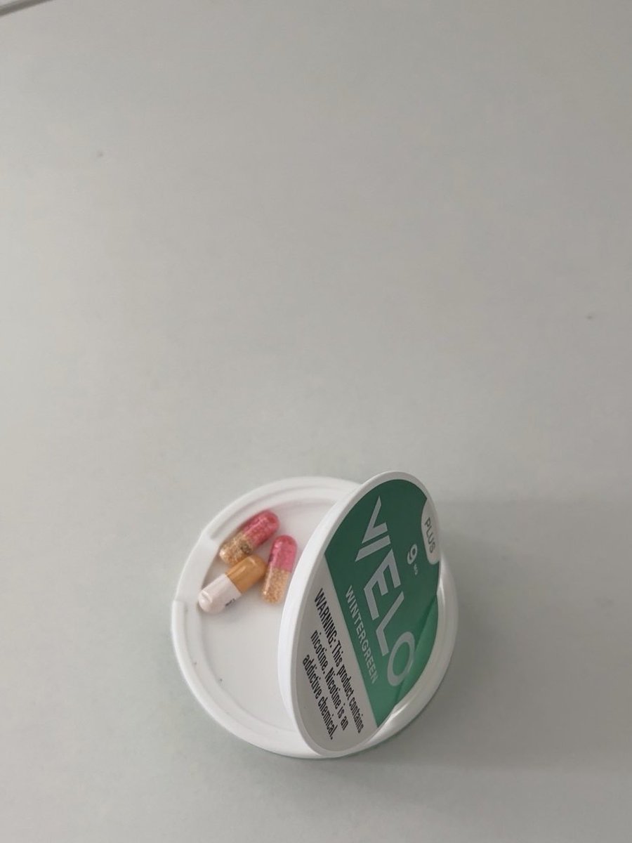 user0dte's tweet photo. Adderal - Nicotine - Caffeine 
out work me now #limitless https://t.co/w0bP7MQtAF