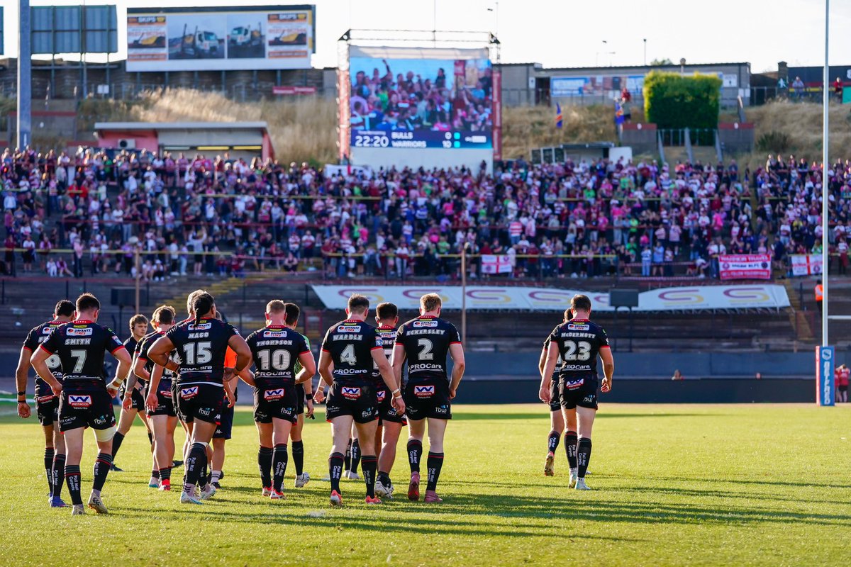 WiganWarriorsRL's tweet photo. π Thank you for your fantastic support in Bradford this evening, Warriors!
#WWRL #SLBRAWIG https://t.co/nBBJlrlaSv