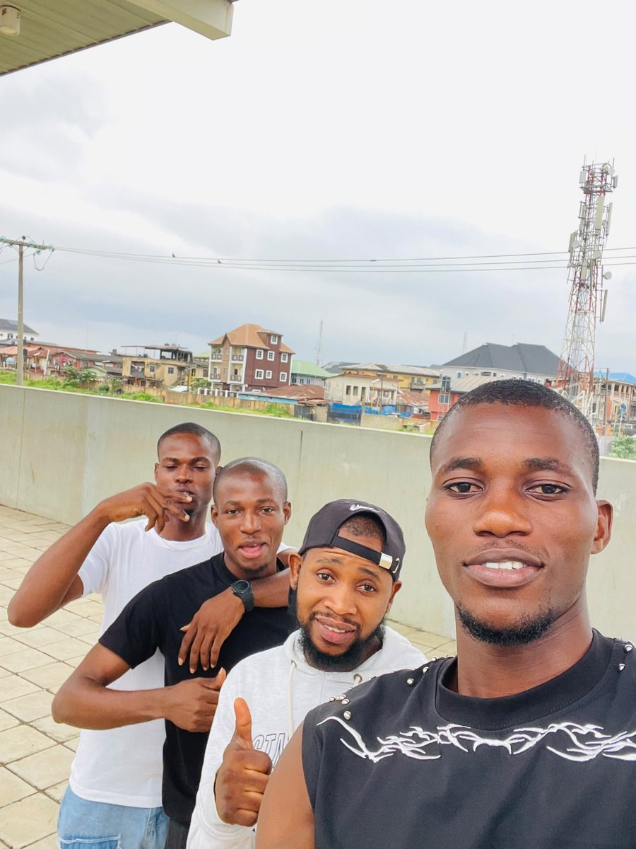 tobi_wasiu's tweet photo. Thank god for ourselves 🙏 https://t.co/efQO1Xz3mo