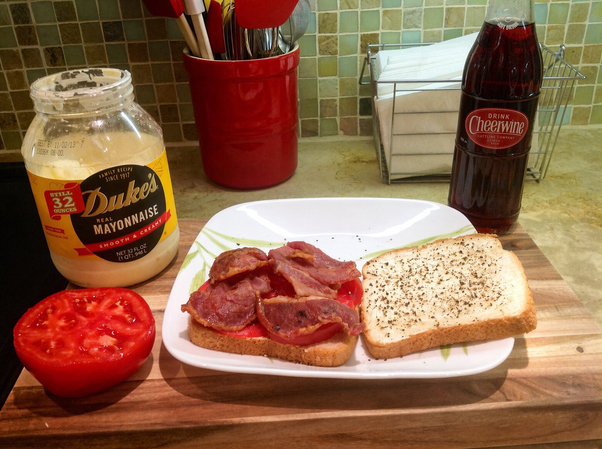 acfinger's tweet photo. That seems to happen to me on a regular basis. Substituted the bacon for country ham today and washed it down with cold Cheerwine. NC goodness! https://t.co/QsXaqFYtrA