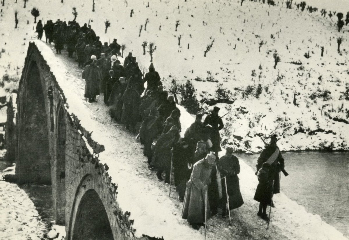 TheNameofWar's tweet photo. 71-year-old Peter, King of Serbia, crossing the Drin river during the retreat of the Serbian Army in December 1915. Serbian forces and refugees were evacuated to Corfu, Greece, in January 1916. https://t.co/DZOQXHbkVY