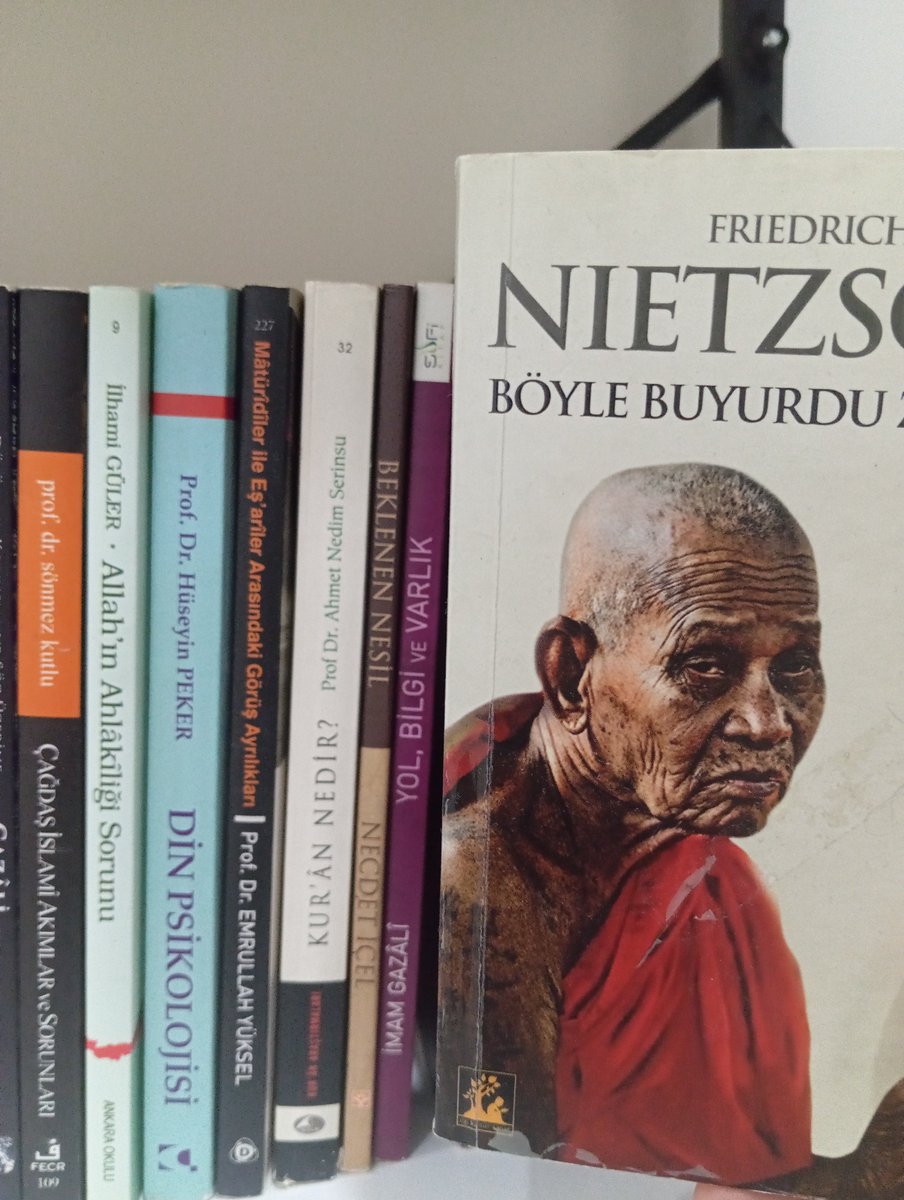 zeyd_Hasanoglu's tweet photo. "En derin kederlerimiz, çoğu zaman en yüksek sevinçlerimize giden yolu açar. Gece, acının ve dönüşümün mekânıdır."
-Nietzsche... https://t.co/BkJxlCGBt0