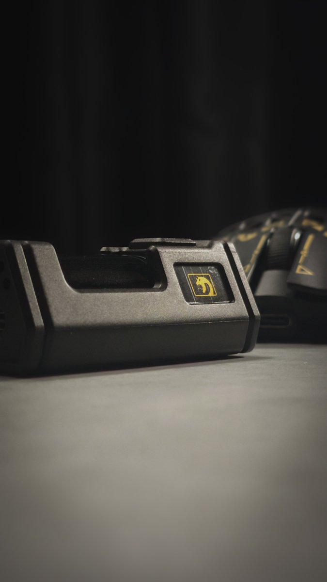 apenasumsetup's tweet photo. Mamba M5 Ultra

Perfect Finalmouse clone at a fraction of the price. Only 39g with excellent shape
#MAMBASNAKE #mouse #desksetup https://t.co/K2SyJXN7lg