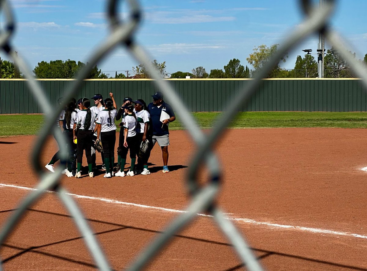 paulinahdz_MMS's tweet photo. ๐ Lady Moose Softball came to PLAY today! ๐ซ๐ Way to get the win and represent Moose Country! Great job, ladies! โพ๏ธ๐ฅ #MooseCountry #LadyMoose #GreatnessGrowsHere
@Montwood_MS
@sisdTOY2015
@dnava_mms
@DPalacios_MMS https://t.co/8t1Sc8xz26
