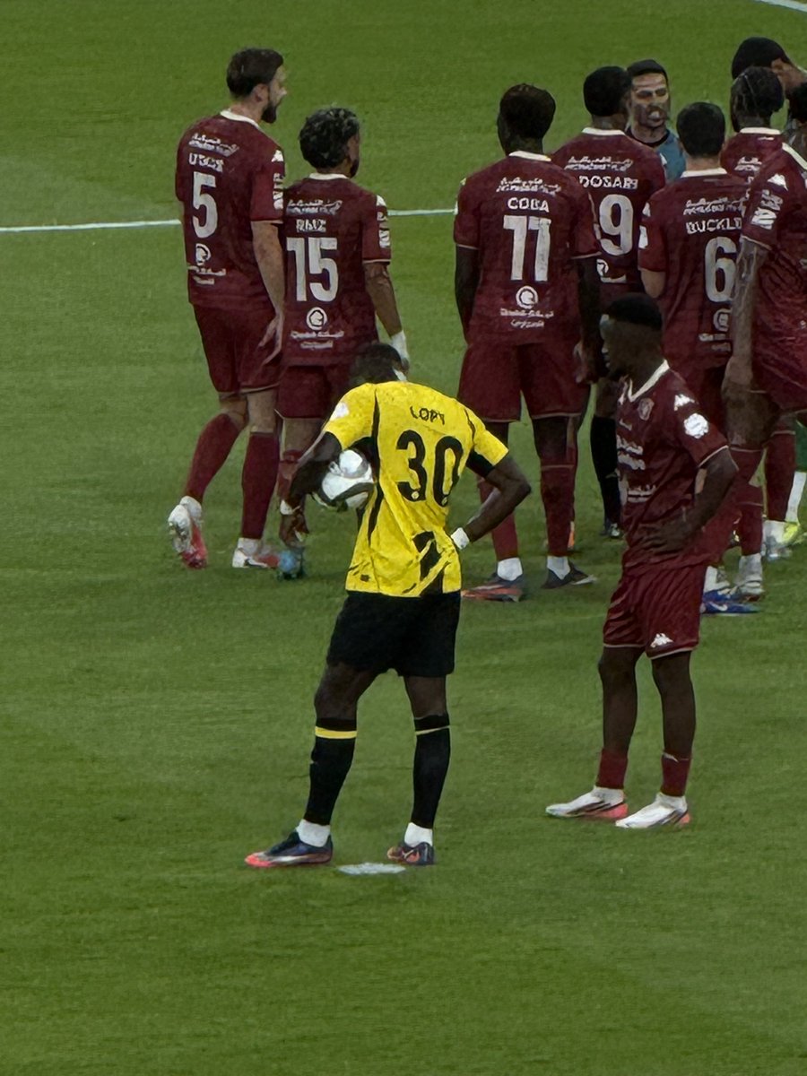 HITMAN04_'s tweet photo. #الاتحاد #ديون_لوبي الوقفه🤣🔥🔥🔥 https://t.co/QLKEo3b1yy