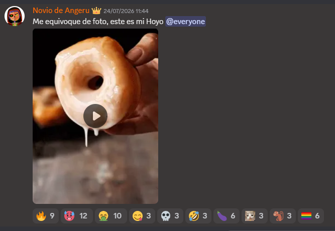 blackesblanco's tweet photo. @SkeletalMax_ habla de profesionalidad cuando en su discord se puede notar que este tipo no va enserio, publica y hace cosas inapropiadas para el publico que maneja tomando en cuenta que la mayoria de su publico son menores de edad (- 15 años) aca hay algunas de las cosas que pasan en su dc https://t.co/VCLXc22SaM