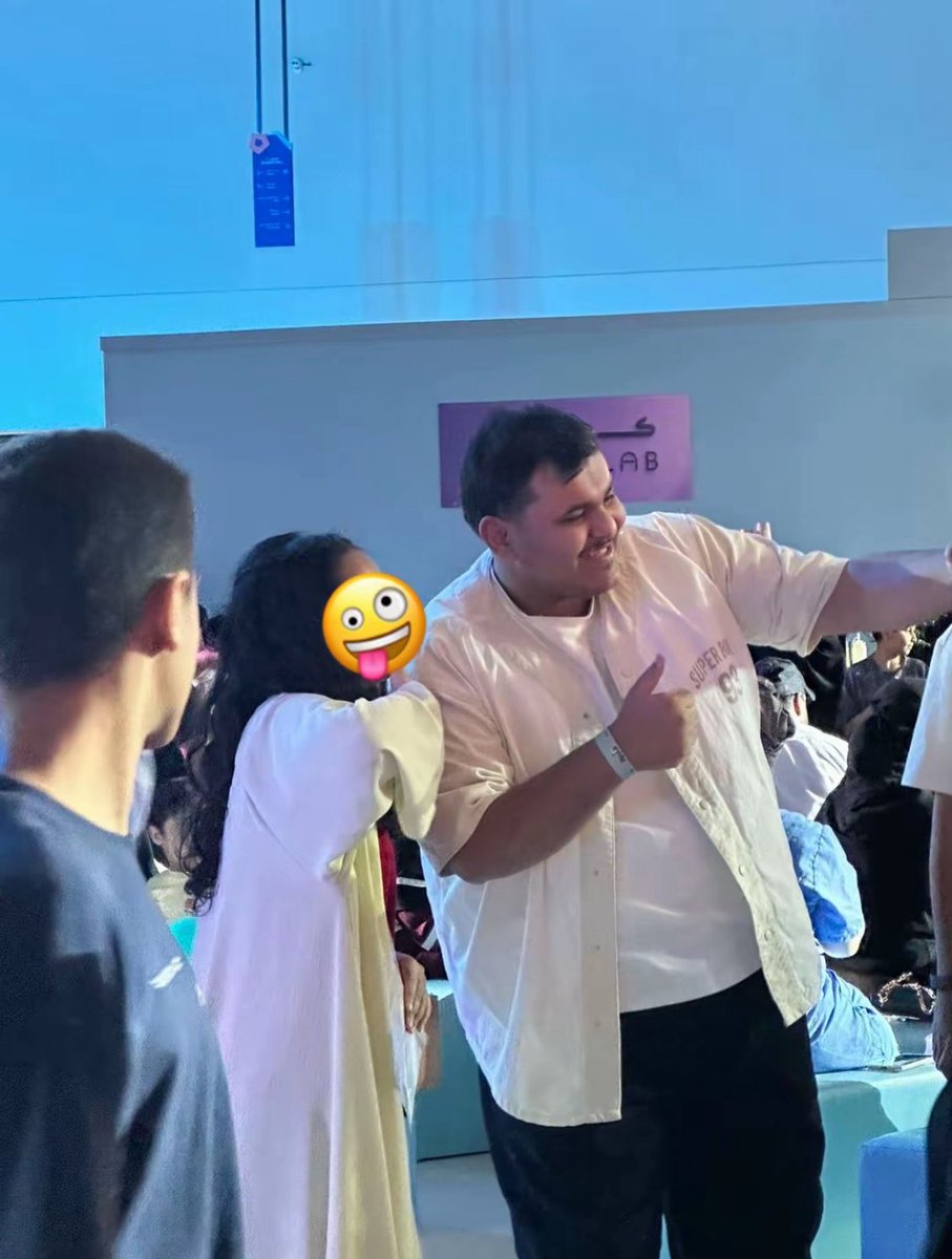 AG_only1's tweet photo. بالفترة الاخيرة صرت اشوف حبكم لي وين ما اروح اسمع الكلمة الطيبة.. 

والله مثل ما تحبوني احبكم واكثر بعد عسى ربي مثل ماجمعنا بالدنيا يجمعنا بالاخرة بالفردوس الاعلى يارب
 
والله يديم المحبة بيننا ويجعلني دائمًا عند حسن ظنكم شكرًا لكم على دعمكم المتواصل اللي ما استغني عنه💜💜 https://t.co/TOb7FJ4w3q