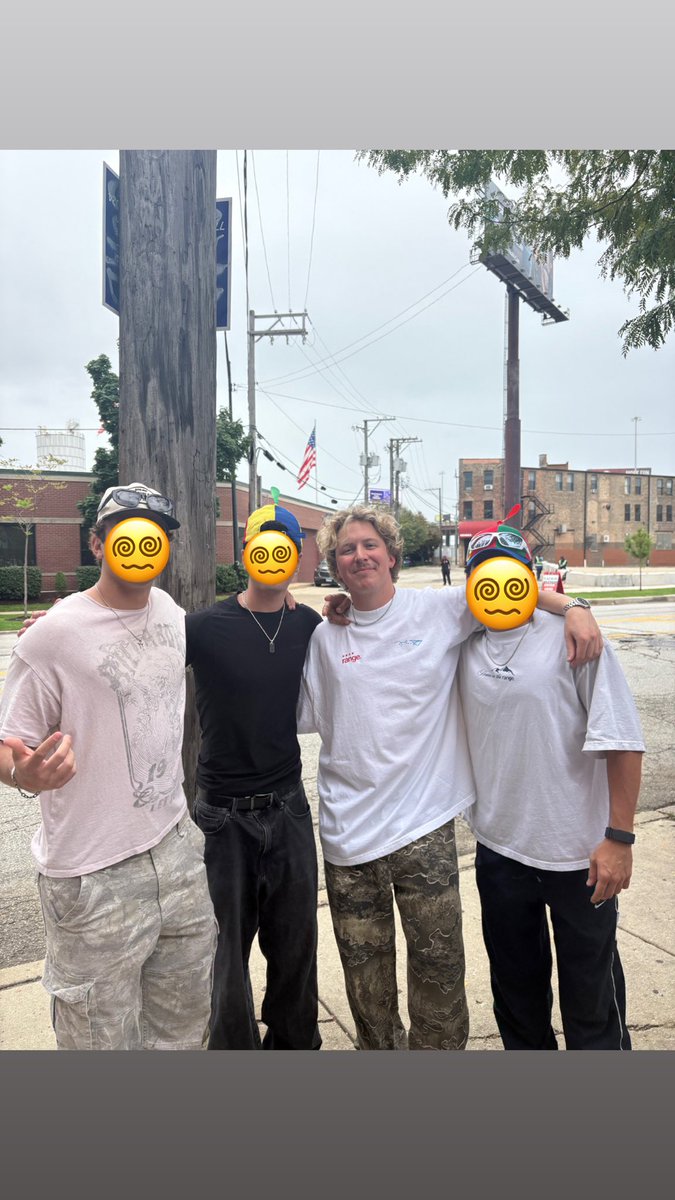 freaky_rizardo's tweet photo. @djrangertrucco The fucking man himself https://t.co/MzMWIfpXu1