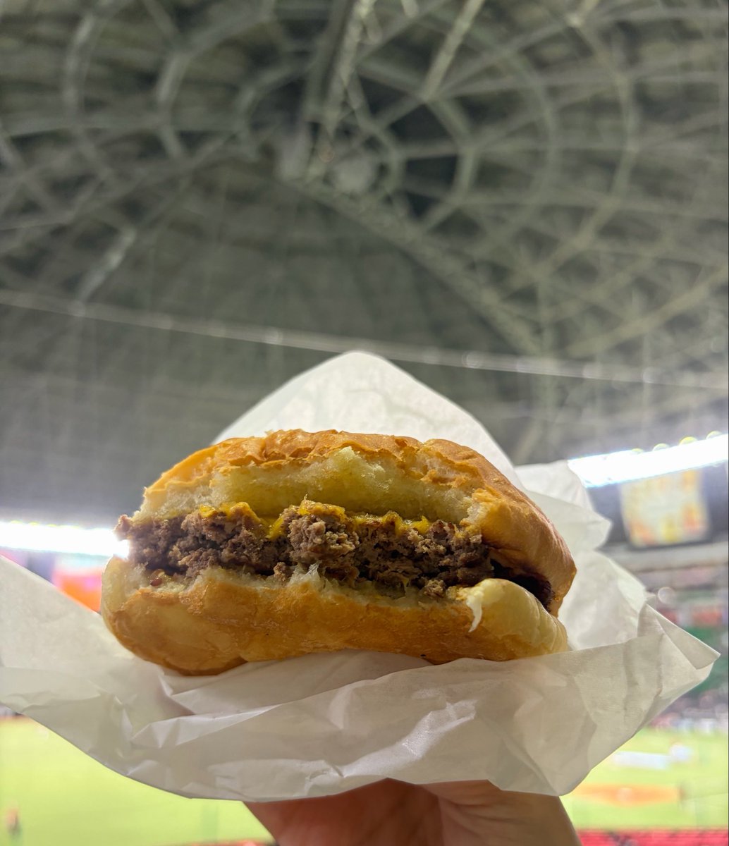 hawks7_be's tweet photo. ド着🍔 https://t.co/eLNpSMXkAB