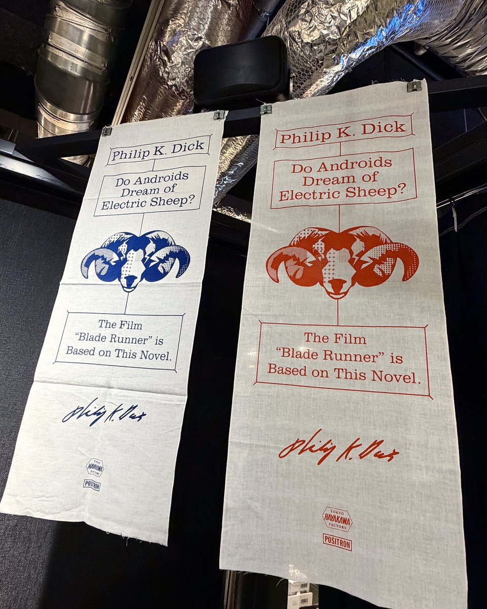 p_doi's tweet photo. 土井宏明「フィリップ・K・ディック展」大垣書店 京都本店

昨年、大垣書店 麻布台ヒルズ店で開催され、多くの反響をいただいた「フィリップ・K・ディック展」が、2026年8月13日（木）から9月11日（金）まで、大垣書店 京都本店にて開催#hiroakidoifuture https://t.co/pJbfO4SBC4