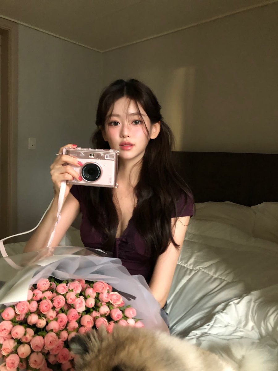 ye0nduuu's tweet photo. 늦여름부터 가을까지 입기 좋은 옷추천 타래 모음집🤍🤎🌰🐿️🍁🧸 https://t.co/07uvxU0oTA