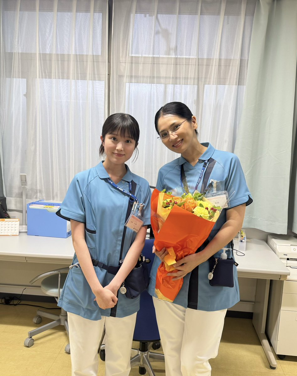 r_fukumoto_toho's tweet photo. ／
💐みなさま！
＼
本日8月16日(日)22時〜
NHKBS プレミアムドラマ「#勿忘草の咲く町で 〜安曇野診療記〜」第8話放送です！
いよいよ最終回となりました💐
ぜひ最後までご覧ください！！

🔗https://t.co/YezjYl7xMM

byマネージ��ー https://t.co/nyCVALQPNE