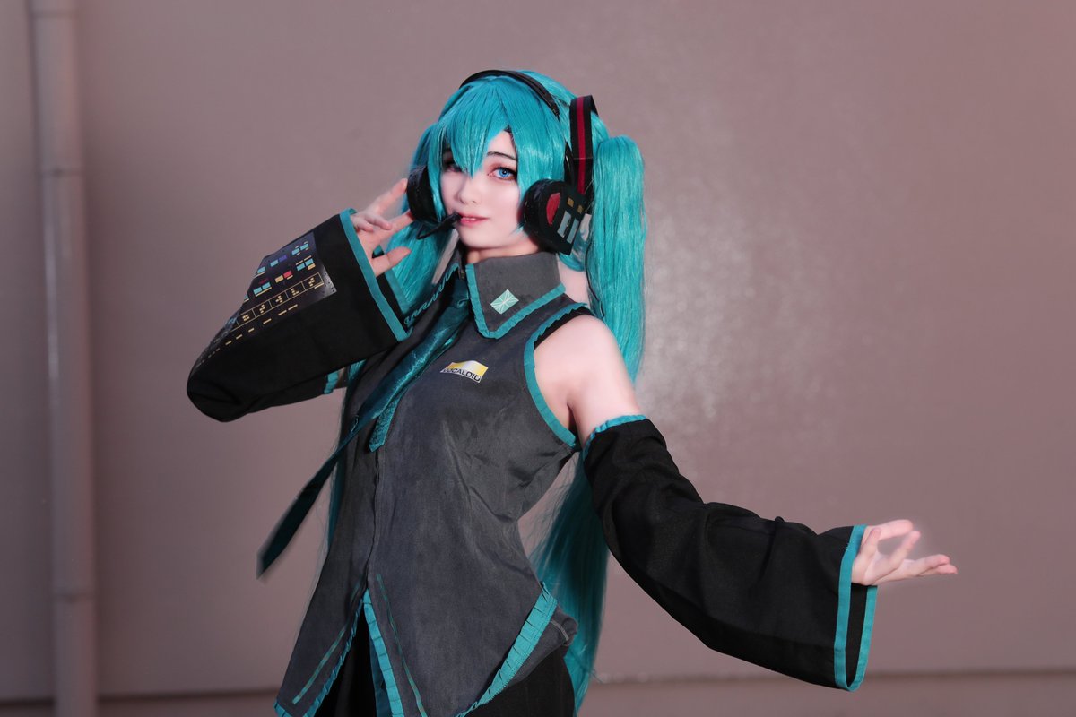yozakura_gekka's tweet photo. #お盆休みはフォロワーさんが増えるらしい
便乗して過去に載せたガールズを!!
意外と女装してる…… https://t.co/aWdAMSXP1G